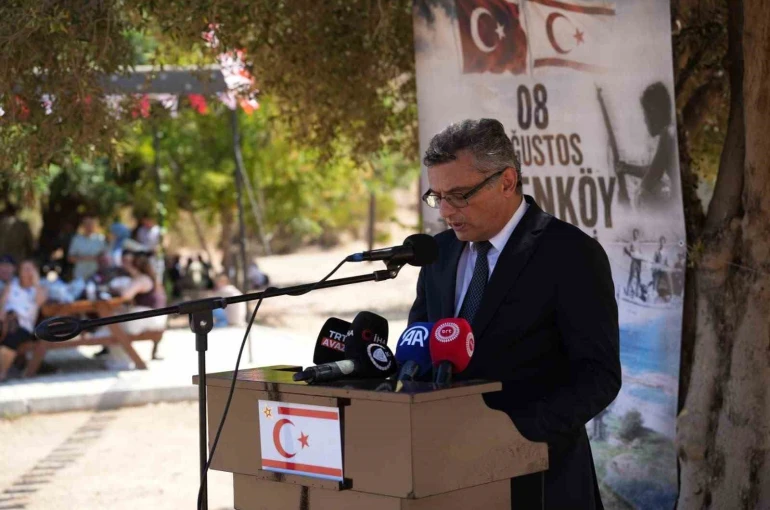 Erenköy Direnişi’nin 62’nci yıl dönümünde şehitler törenle anıldı