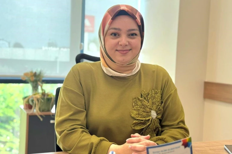 Ergenlik döneminde güvenli iletişim için 6 ipucu