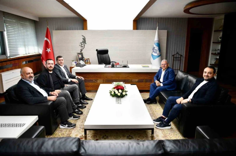 Ersoy’dan Büyükkılıç’a ziyaret