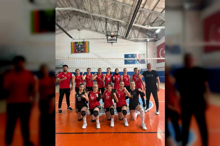 Erzincan Vefa Spor zirvede: Namağlup şampiyonluk geldi 