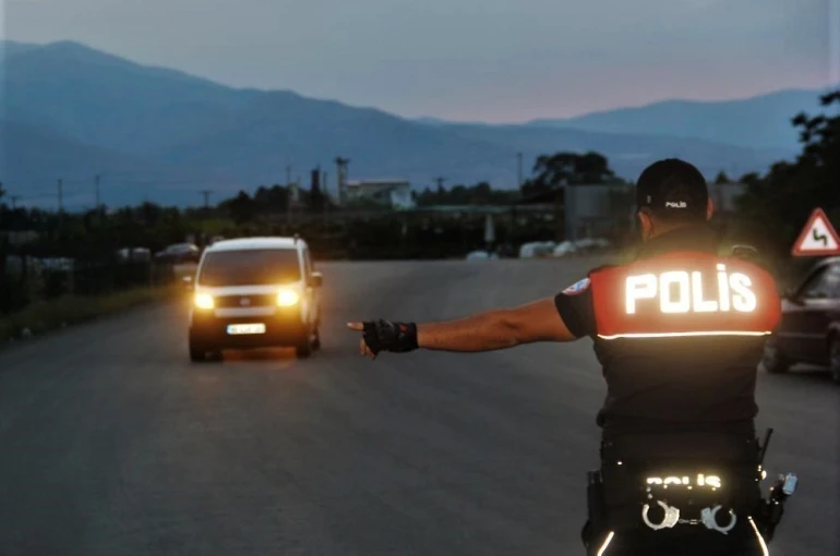 Erzincan’da 13 yıl 9 ay hapis cezası bulunan firari yakalandı 