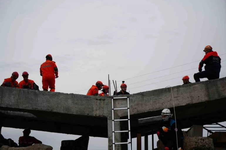 Erzincan’da Deprem Tatbikatı gerçekleştirildi