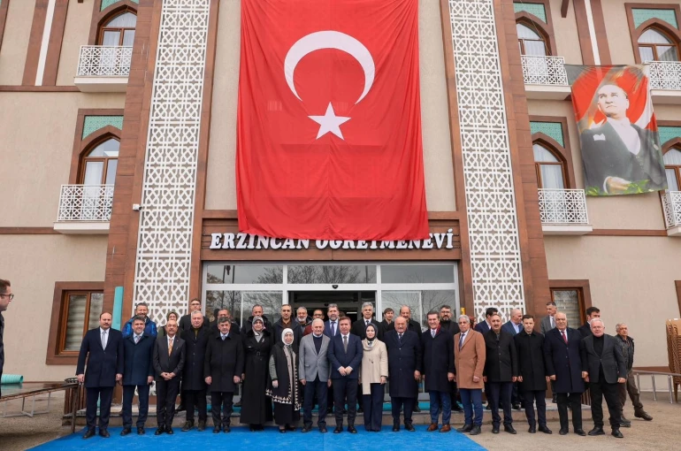 Erzincan’da yeni öğretmenevi hizmet binası Binali Yıldırım’ın katılımı ile hizmete açıldı 