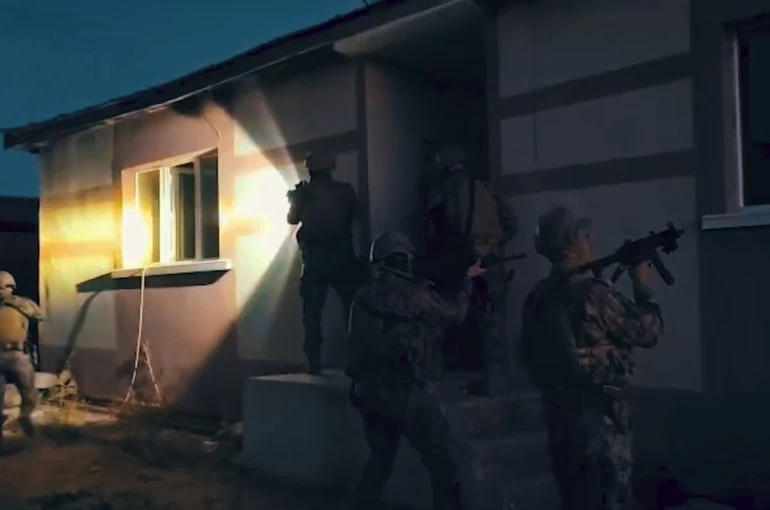 Erzincan’ın da aralarında bulunduğu 49 ilde mali suç örgütlerine yönelik operasyon 