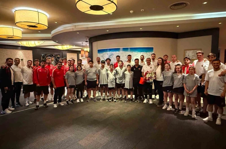 Erzincan’ın iki spor kulübü Erzurum’da buluştu 