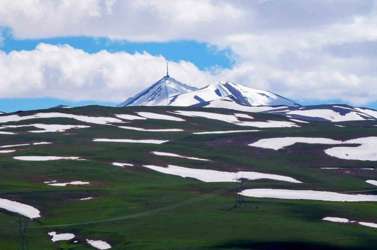 Erzurum türkülerinde coğrafya etkili 
