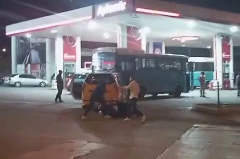 Erzurum’da bıçaklı kavga: 3 yaralı 