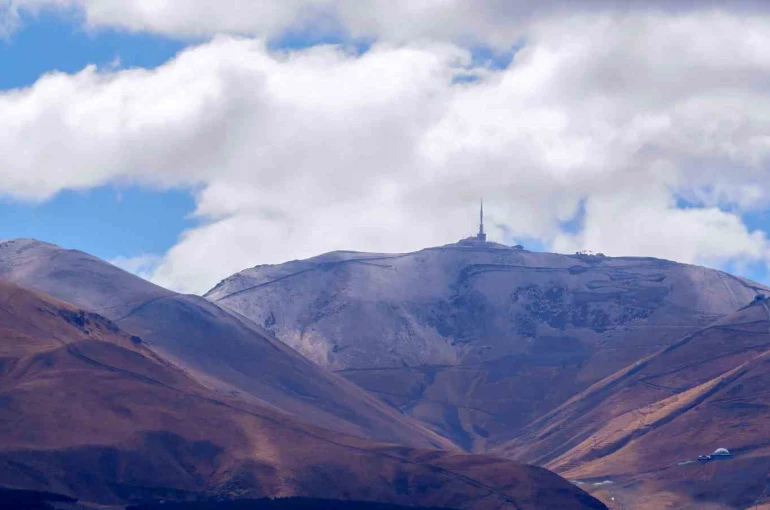 Erzurum’da gece sıcaklık -4,7 dereceye kadar düştü 