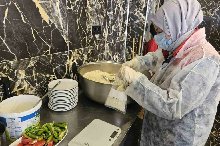 Erzurum’da gıda satışı yapan işyerleri denetlendi 