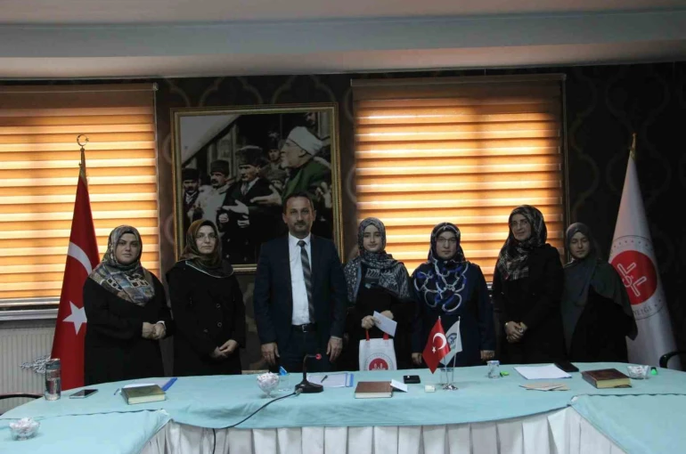 Erzurum’da hafızlar yarıştı 