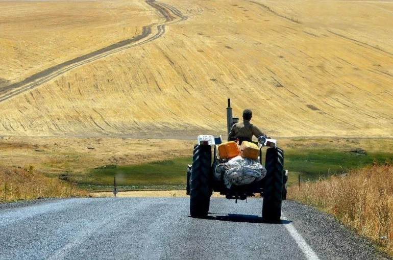 Erzurum’da traktör sayısı toplam minibüs, otobüs ve kamyonu geçti 