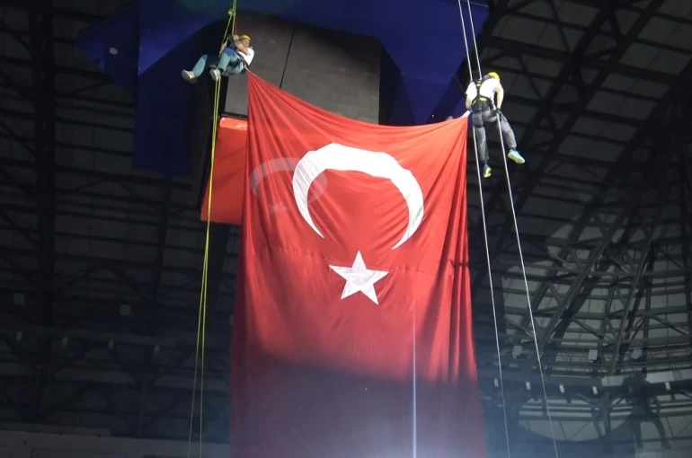 Erzurum’da Yaz Spor Okulları 3 bin sporcunun katılımıyla açıldı
