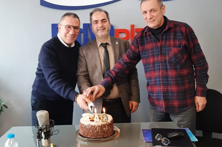 Erzurum’un Sesi Radyo Ritm 34’üncü yaşını kutluyor