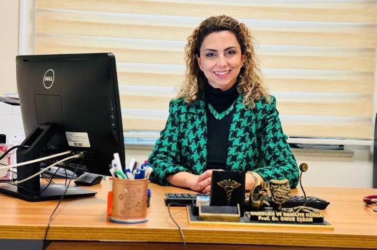 Eşbah "Kanserde asıl düşman hastalık değil, gecikmedir" 