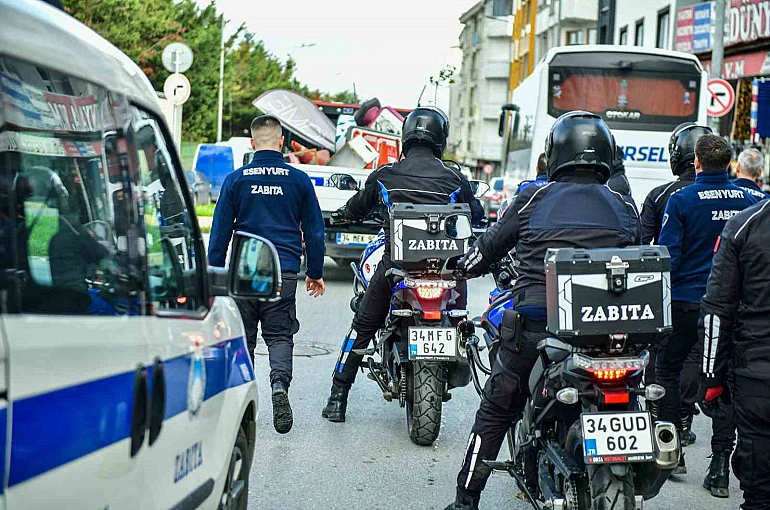Esenyurt’ta kaldırım işgaline geçit yok 