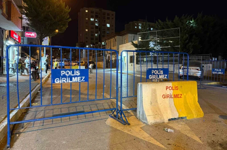 Esenyurt’ta yakalanan firari nezarette intihara kalkıştı, hastanede öldü