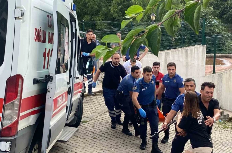 Eşini öldürüp oğlunu yaralayan sanığa ağırlaştırılmış müebbet ve 29 yıl hapis