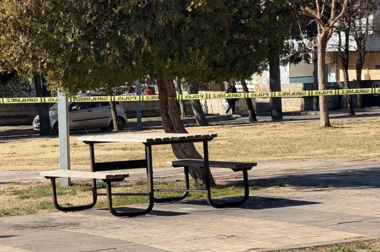 Eski karısını öldüren sanığa müebbet 