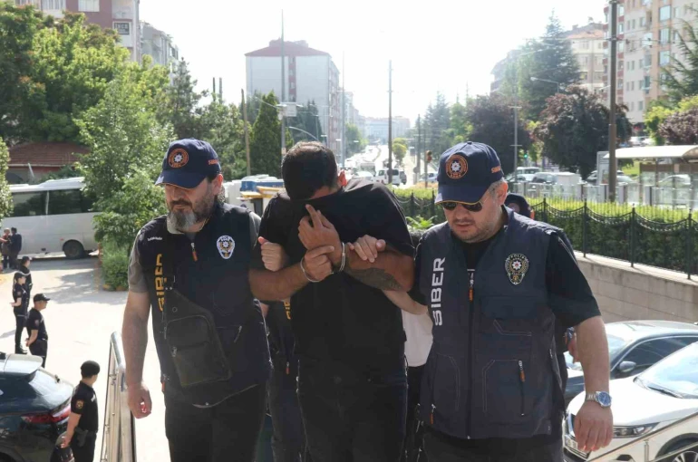 Eskişehir merkezli 2,3 milyar liralık bahis operasyonu 
