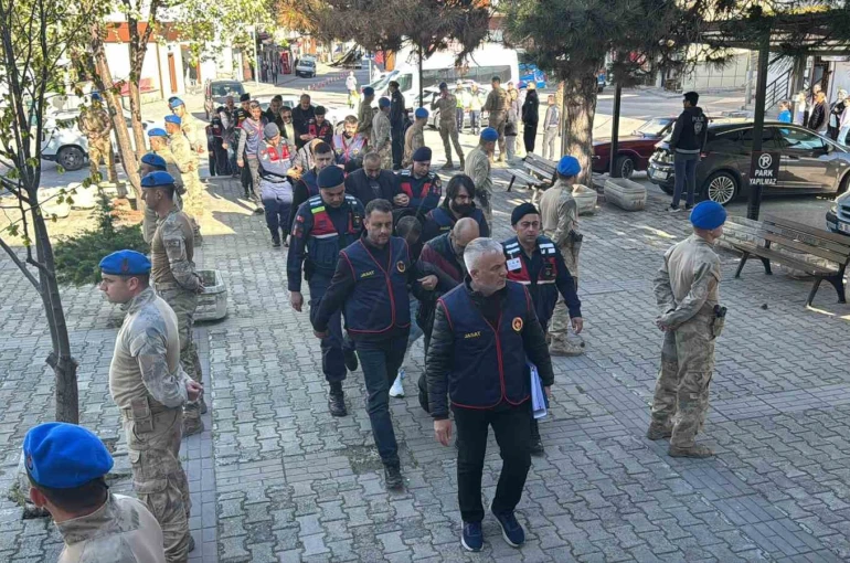 Eskişehir’de faili meçhul dosyayla ilgili 10 şüpheli adliyede 