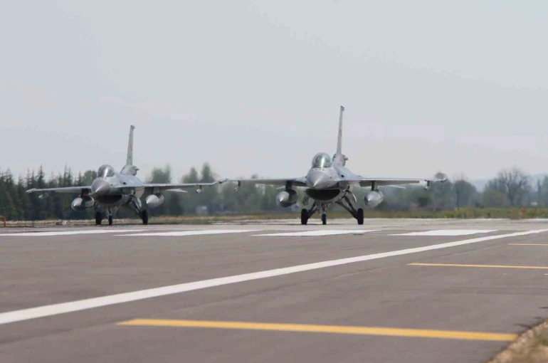 Eskişehir’de ses üstü test uçuşu uyarısı 