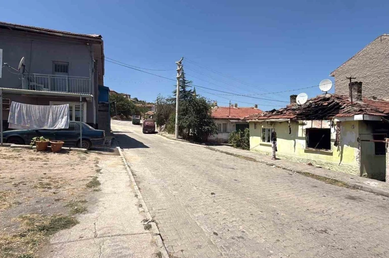 Eskişehir’de silahlı kavganın ardından kundaklama iddiası 