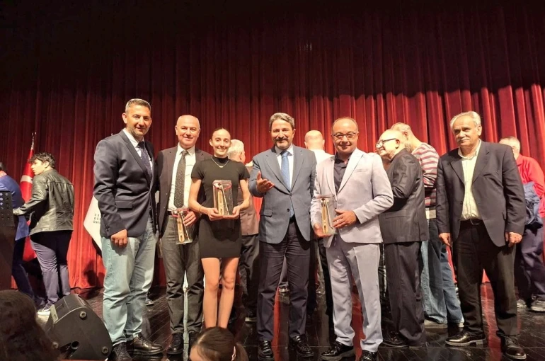 Eskişehir’de sporun ’en’leri ödüllendirildi 