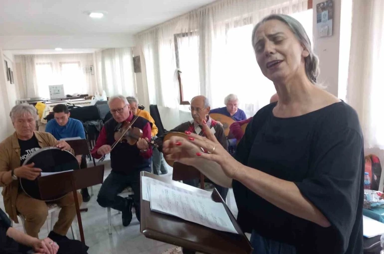 Eskişehir’de Türk Sanat Müziği Korosu kuruldu