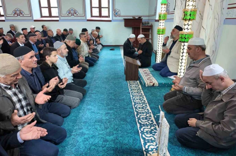 Eskişehir’in tarihi Kuyucak mahallesinde Hıdırellez Şenliği 