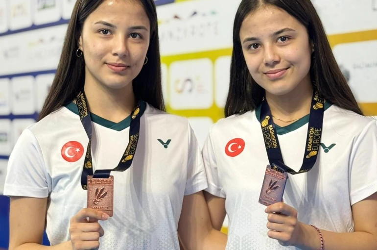 Eskişehirli milli sporcu ikizlerden Avrupa 3’üncüsü oldu