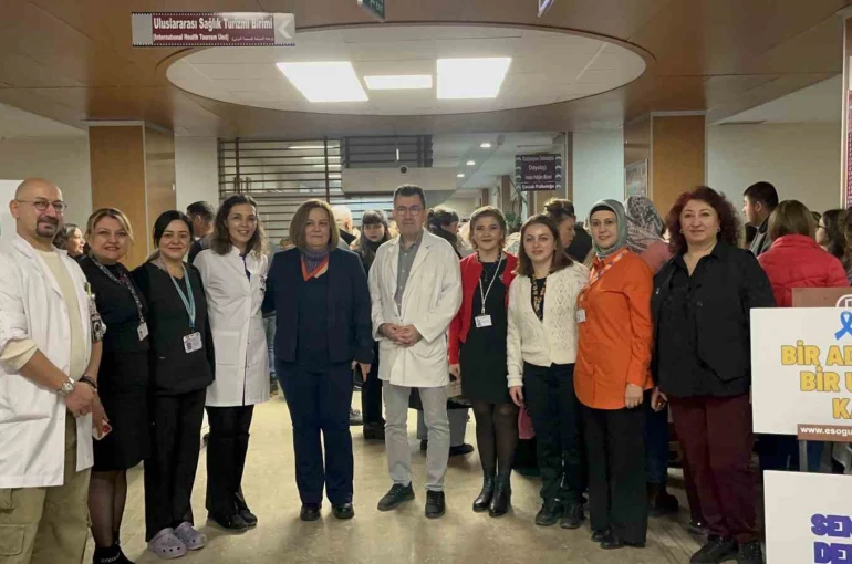 ESOGÜ‘de anlamlı sergi 