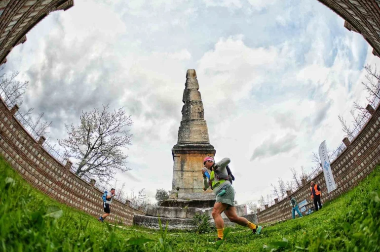 Eşsiz tarih ve doğanın içindeki maraton sona erdi 