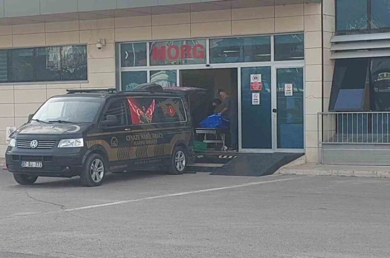 Estetik ameliyat sonrası hayatını kaybeden Alman kadının cenazesi ülkesine götürüldü 