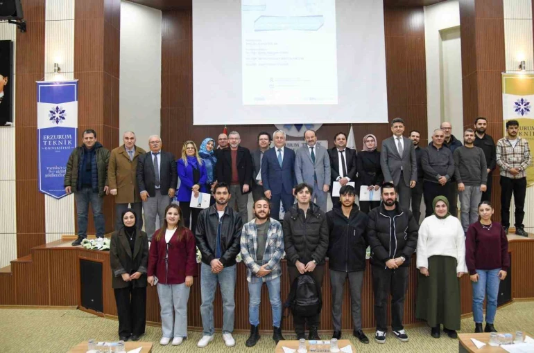 ETÜ’de "İstiklal Marşı’nın Kabulünün 105. yılı ve Mehmet Akif Ersoy" paneli düzenlendi 