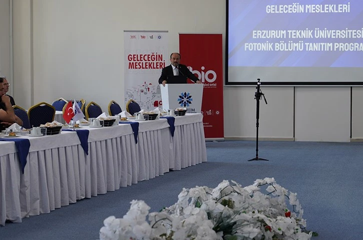 ETÜ’de yeni açılan fotonik bölümünün lansmanı gerçekleştirildi 