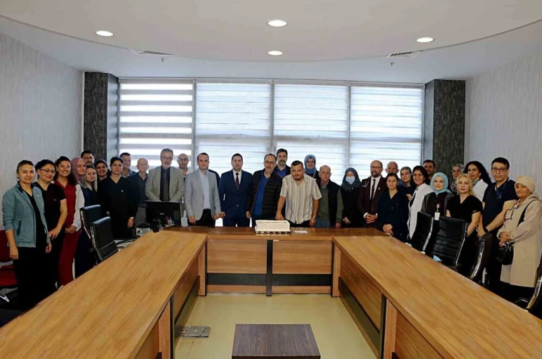 Evde hemodiyaliz uygulaması Türkiye’de ilk kez ilçe bazında Sakarya’da hayata geçiyor 