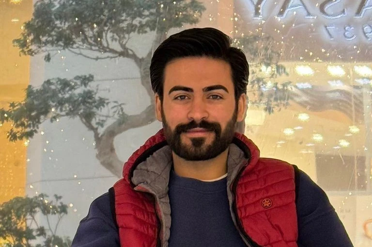 Evin penceresinden kaçarak sırra kadem basan gençten 19 gündür haber alınamıyor 