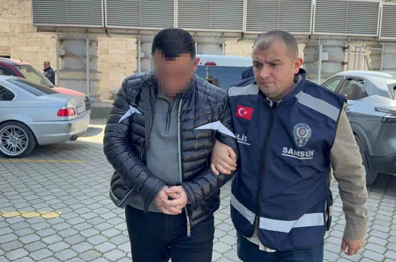 Fabrika müdürünün evinde cephanelik gibi silah ve malzeme çıktı 