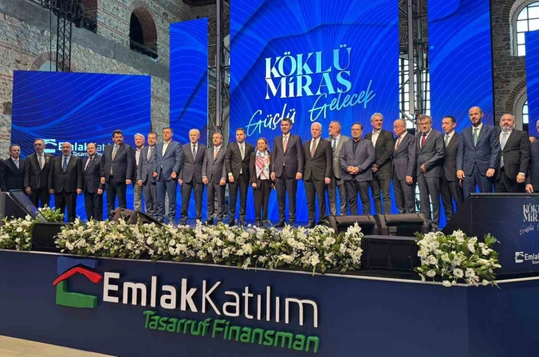 Faizsiz ev, iş yeri ve araç alımında yeni dönem: Bakan Kurum detayları açıkladı 