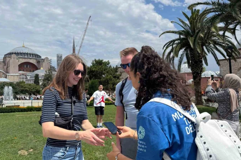 Fatih Belediyesi’nden gençlere kültür köprüsü: Gönüllü Turizm Elçileri başvuruları başladı 