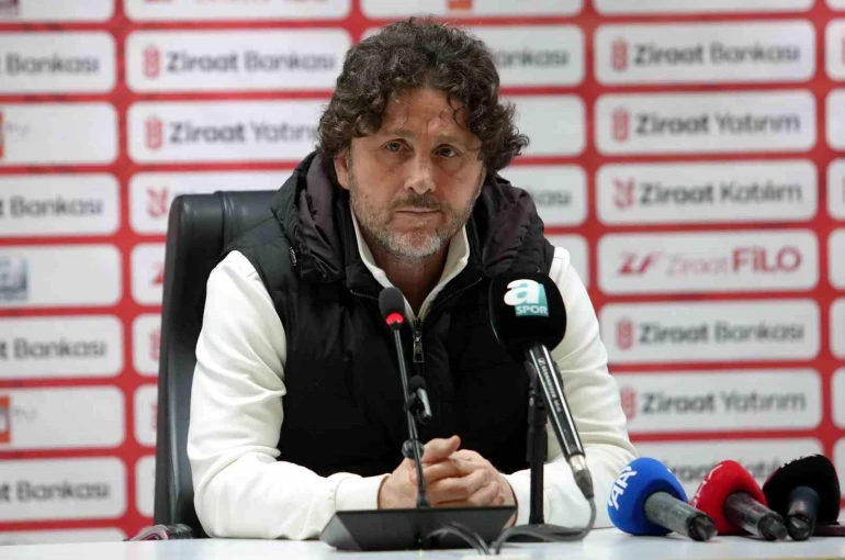 Fatih Tekke’den yoğun fikstür vurgusu: Zor bir deplasman daha bizi bekliyor