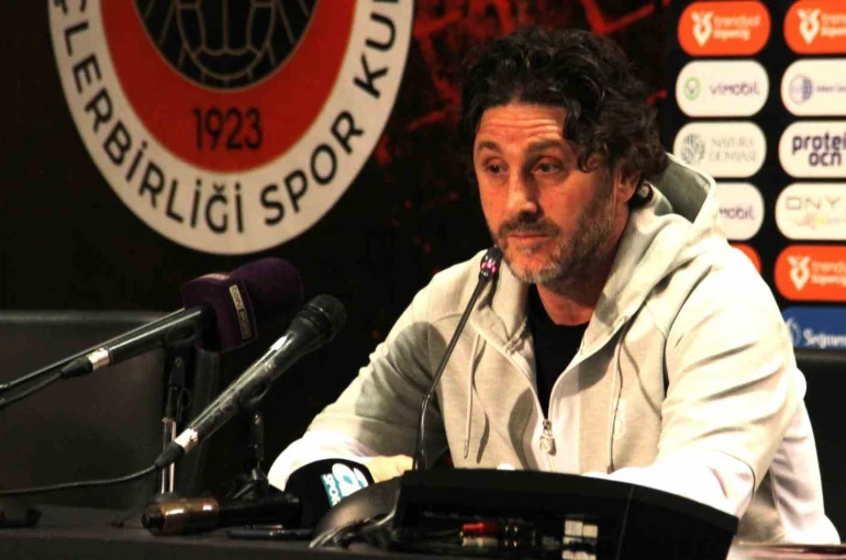 Fatih Tekke: "Maçı genel değerlendirmem gerekirse 2-0 hiç beklemediğimiz andı" 