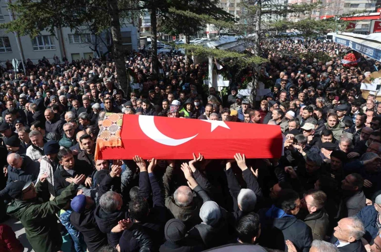 Fatma Nur öğretmenin acılı amcası: "Fatma Nur okulunda sevilen, iyi bir öğretmendi" 