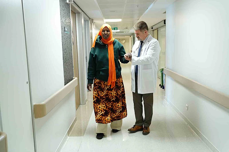 Felçli olarak geldi, ilk adımlarını Türkiye’de attı 