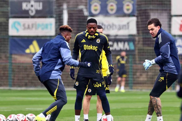 Fenerbahçe, Gaziantep FK maçı hazırlıklarına başladı 