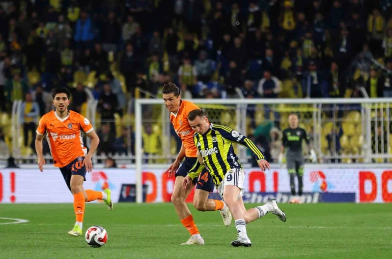 Fenerbahçe’de 6 değişiklik 