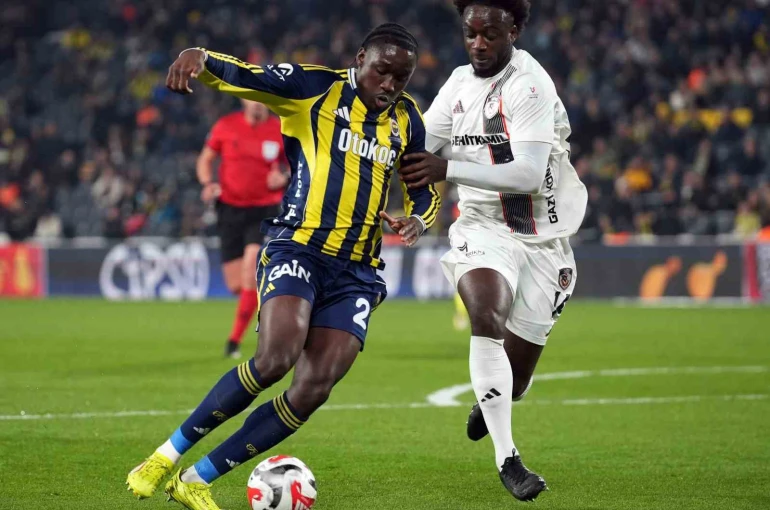 Fenerbahçe’de Sidiki Cherif ile yollar ayrıldı