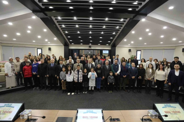 ’Fikrini Paylaş, Şehrine Değer Kat’ yarışmasında ödüller sahiplerini buldu 