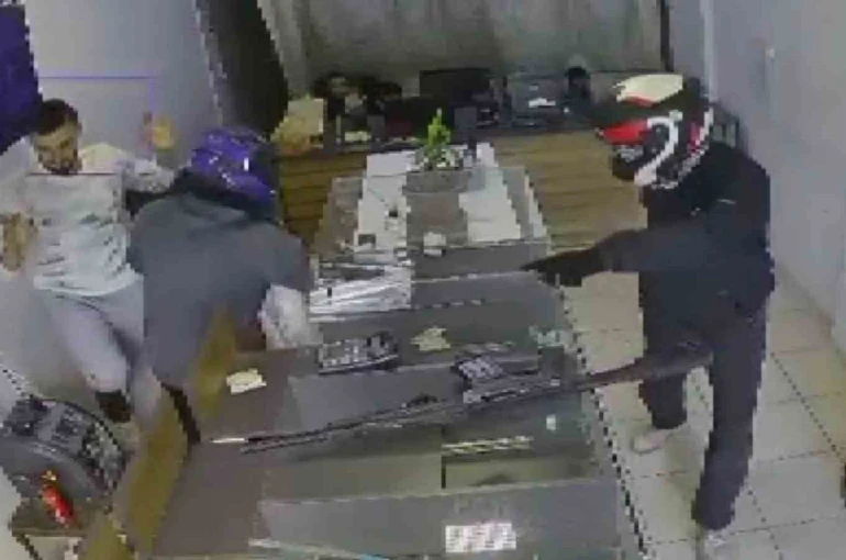 Film sahnelerini aratmayan soygunda 22 milyon TL’lik vurgun 3 dakika sürdü 