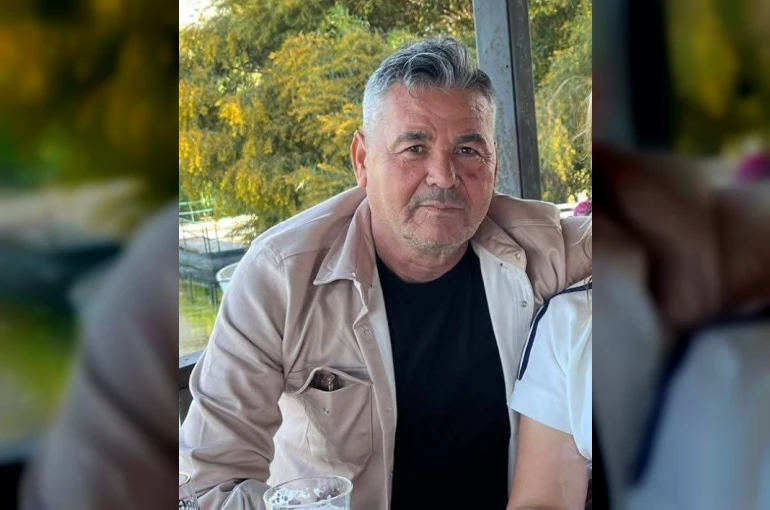 Finike’de elektrik direğine çarpan motosikletli hayatını kaybetti 